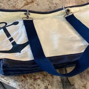 Thirty-One Canvas Crew Beach Bag Tote.